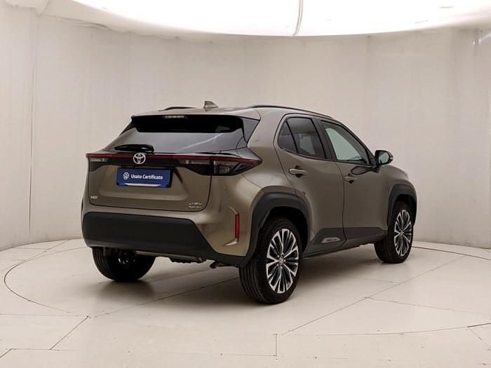 Usata Toyota Yaris 84 CV (61 kW) 2024 Bronze Station wagon