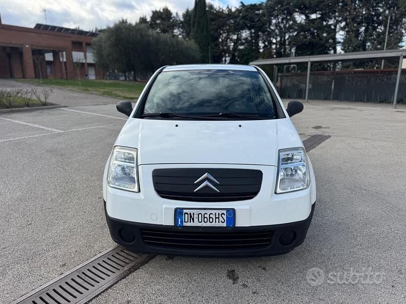 Usata Citroën C2 70 CV (51 kW) 2008 Bianco Utilitaria