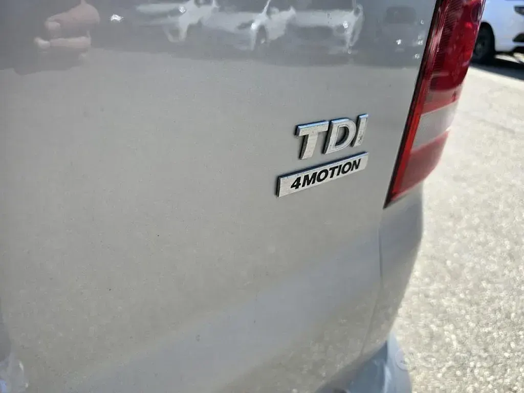 Usata VW Multivan 179 CV (131 kW) 2012 Grigio Monovolume