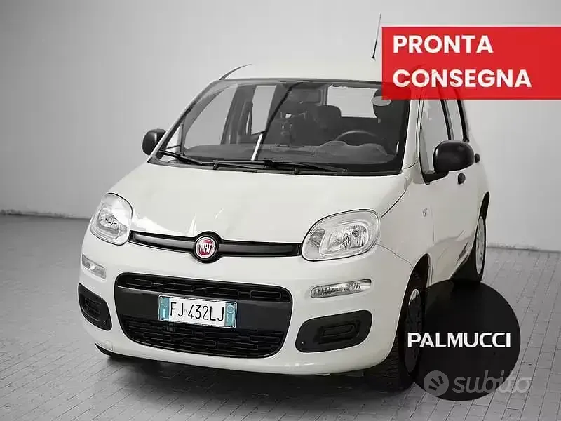 Usata Fiat Panda Easy 69 CV (50 kW) 2017 Bianco Utilitaria