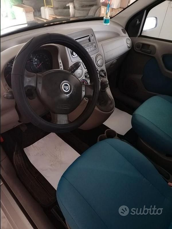 Usata Fiat Panda Dynamic 60 CV (44 kW) 2003 Grigio Utilitaria