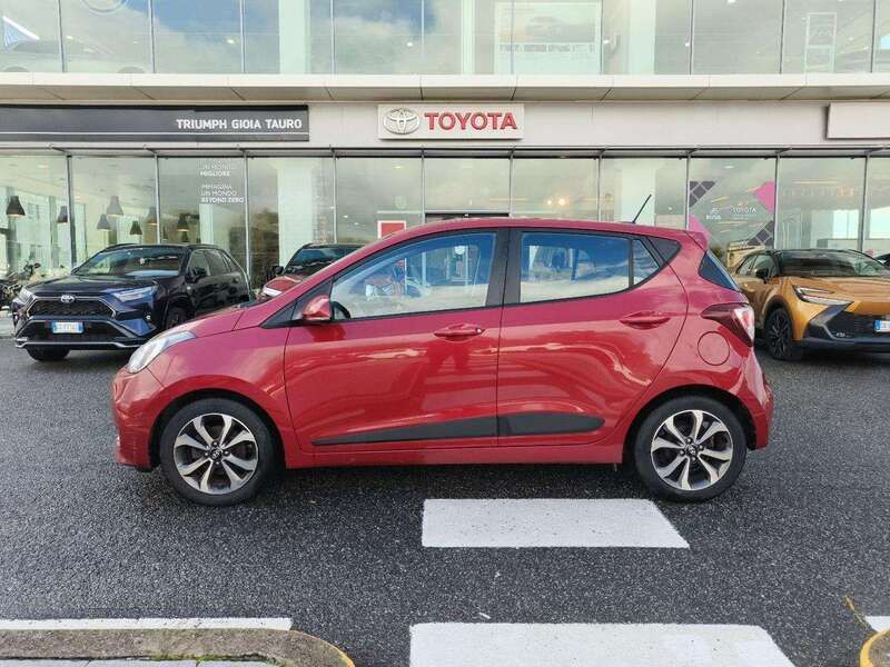 Usata Hyundai i10 Style 87 CV (63 kW) 2018 Rosso Utilitaria