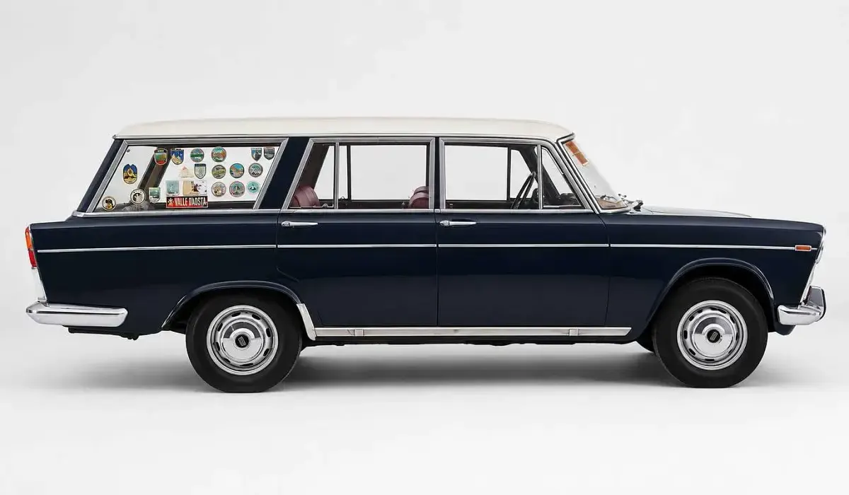 Usata Fiat 2300 105 CV (77 kW) 1967 Blu/azzurro Berlina