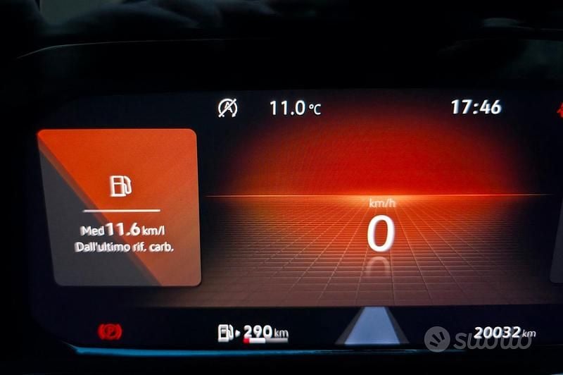 Usata VW Golf VIII 131 CV (96 kW) 2023 Grigio Berlina