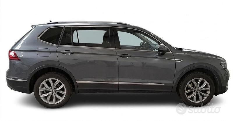 Usata VW Tiguan Allspace Advance 150 CV (110 kW) 2021 Grigio SUV
