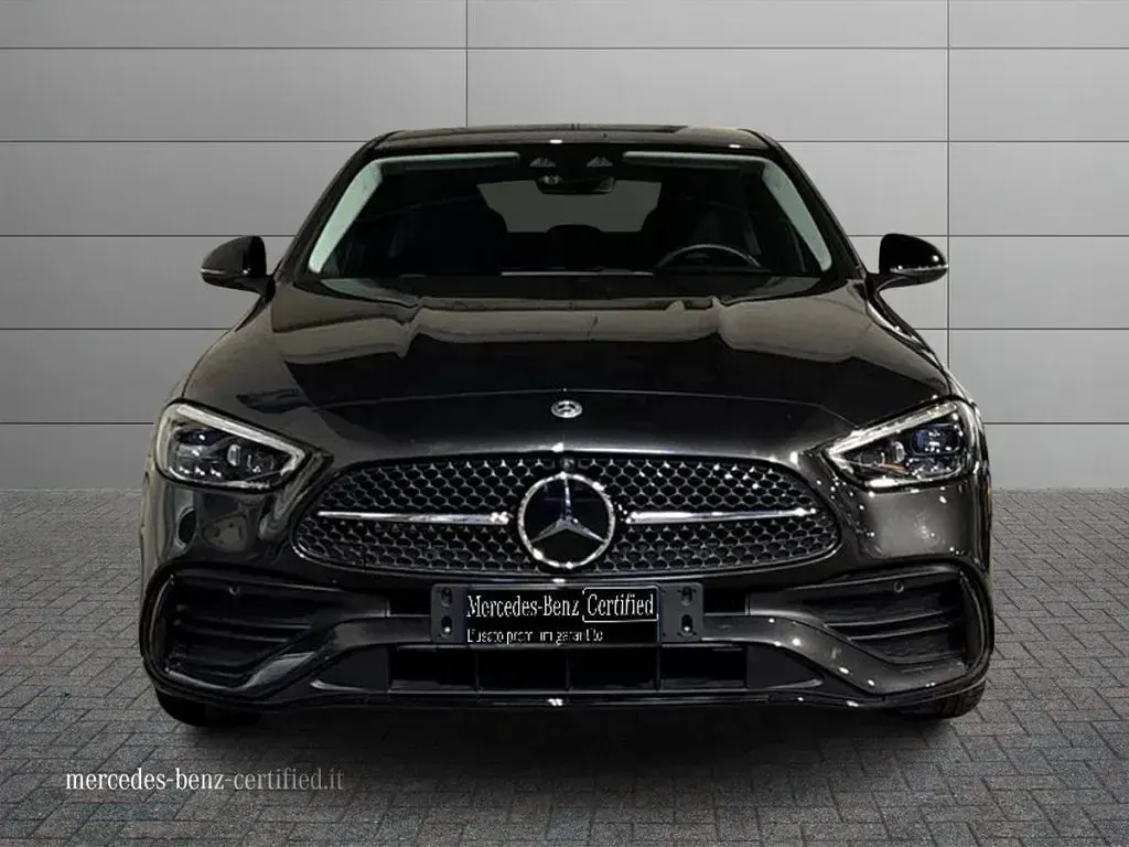 Usata Mercedes C300 Premium Plus 265 CV (194 kW) 2023 Grigio grafite Berlina