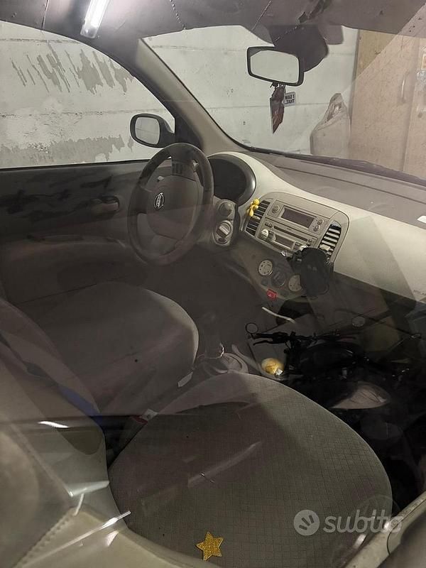 Usata Nissan Micra 2003 Blu Utilitaria