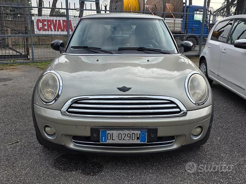 Usata Mini ONE 95 CV (69 kW) 2007 Grigio Utilitaria
