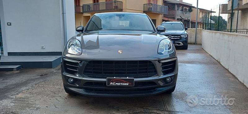 Usata Porsche Macan 250 CV (183 kW) 2015 Grigio SUV