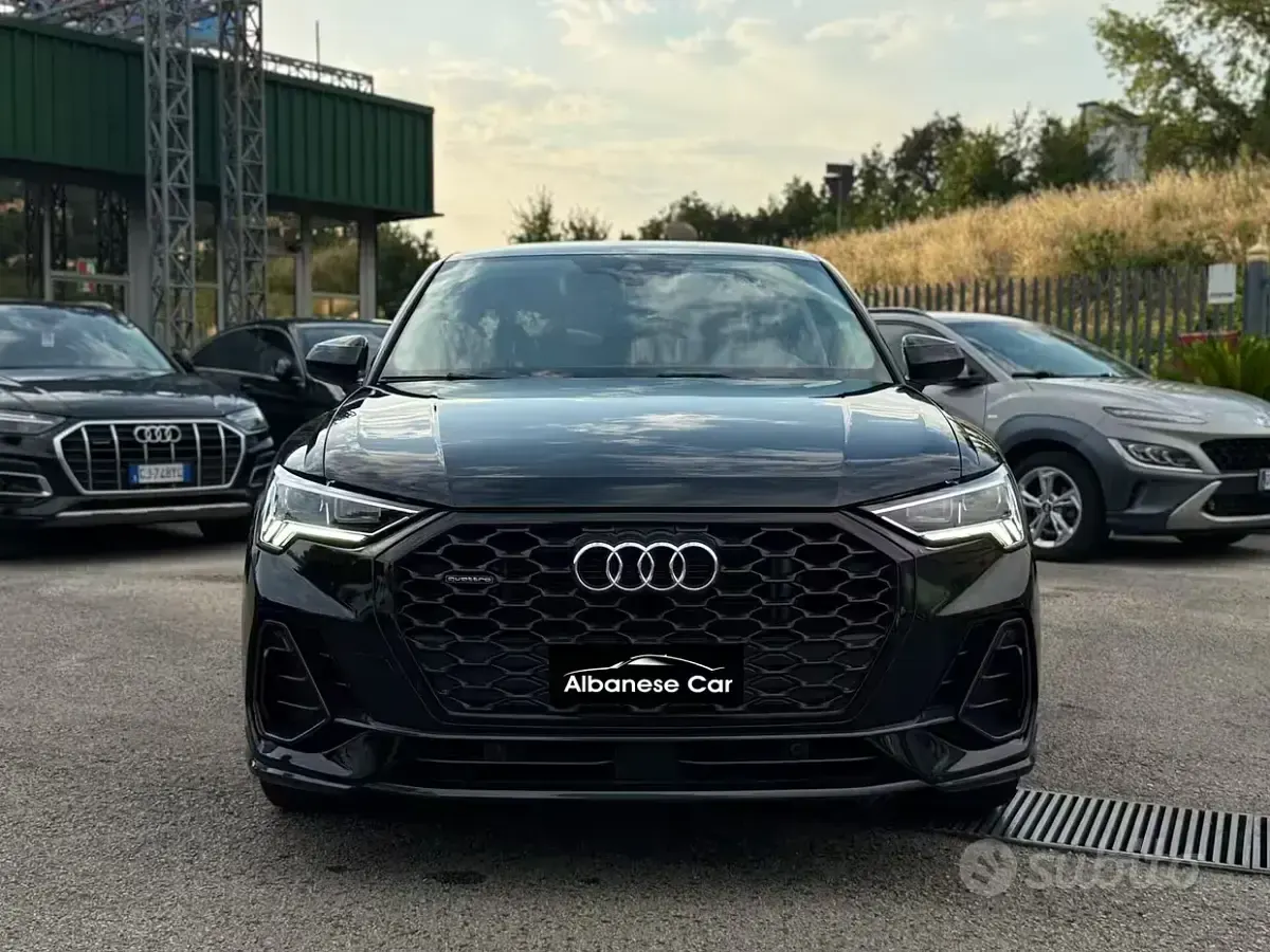 Usata Audi Q3 Business Plus 200 CV (147 kW) 2022 Nero SUV