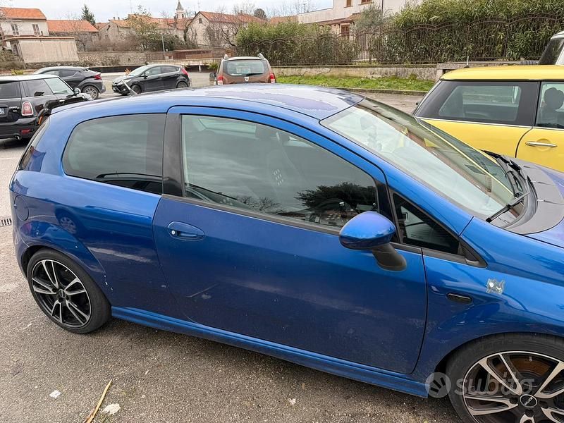 Usata Fiat Grande Punto Sport 90 CV (66 kW) 2007 Blu Utilitaria