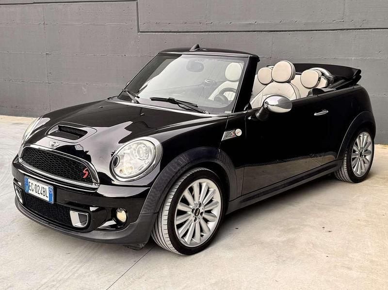 Usata Mini Cooper S Cabriolet 184 CV (135 kW) 2010 Nero Cabrio