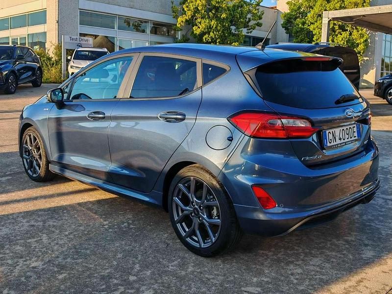 Usata Ford Fiesta ST-Line 125 CV (91 kW) 2023 Blue chrome Utilitaria