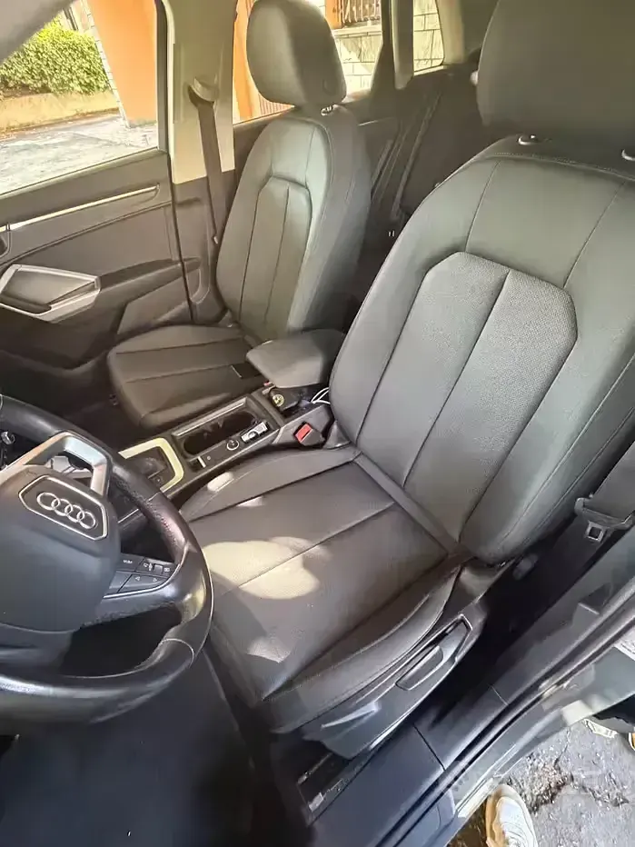 Usata Audi Q3 200 CV (147 kW) 2023 Grigio SUV