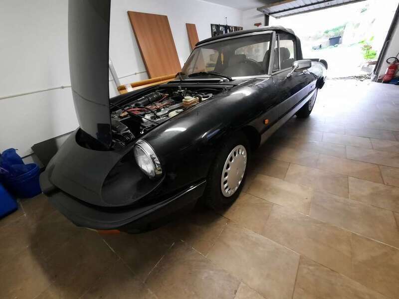 Usato 1989 Alfa Romeo Spider 1.6 Benzin 101 CV (18.000 €)