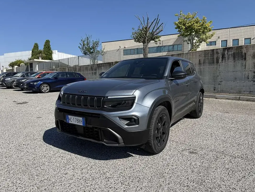 Usata Jeep Avenger Overland 136 CV (100 kW) 2025 SUV