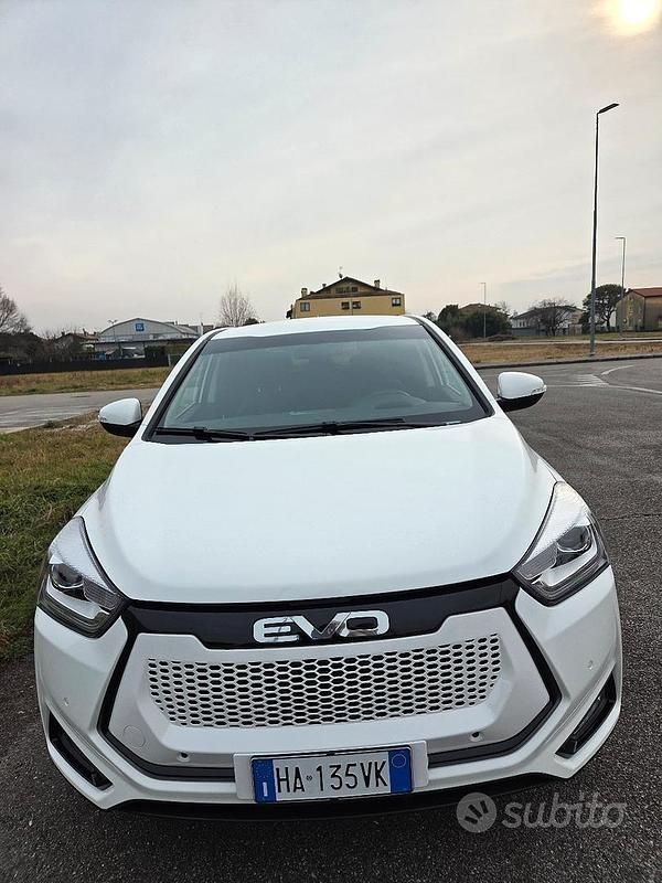 Usata EVO Evo 3 150 CV (110 kW) 2025 Bianco SUV