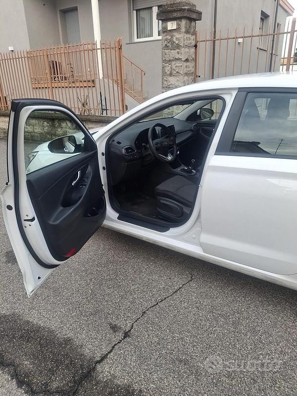 Usata Hyundai i30 2018 Bianco Station wagon