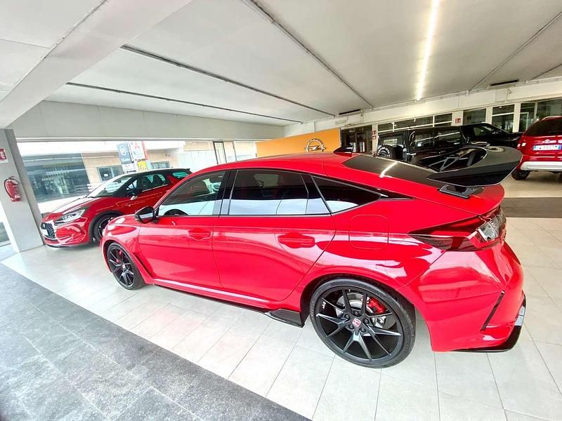 Nuova Honda Civic Type R 329 CV (241 kW) 2025 Rosso Berlina