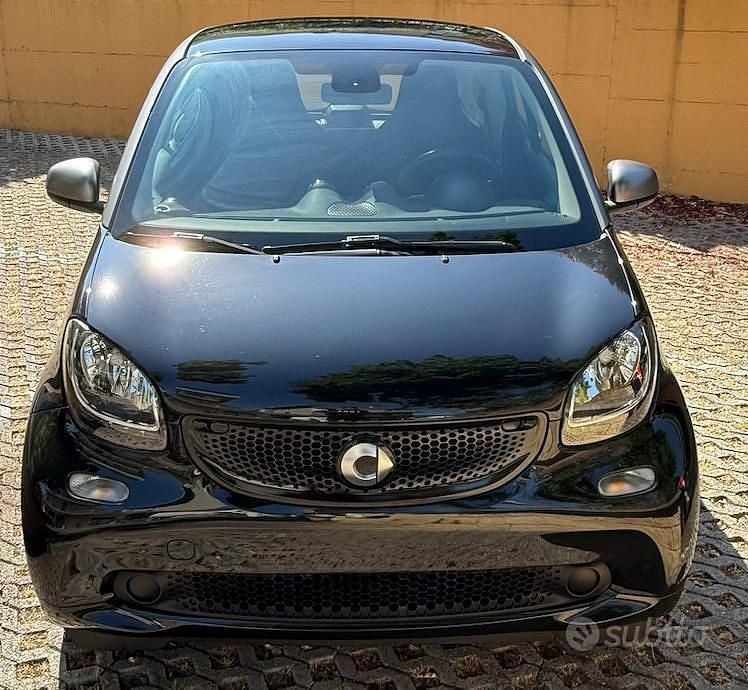 Usata Smart ForTwo Coupé 71 CV (52 kW) 2016 Utilitaria