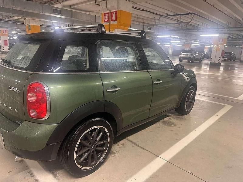 Usata Mini Cooper D Countryman Business 111 CV (81 kW) 2015 Verde SUV