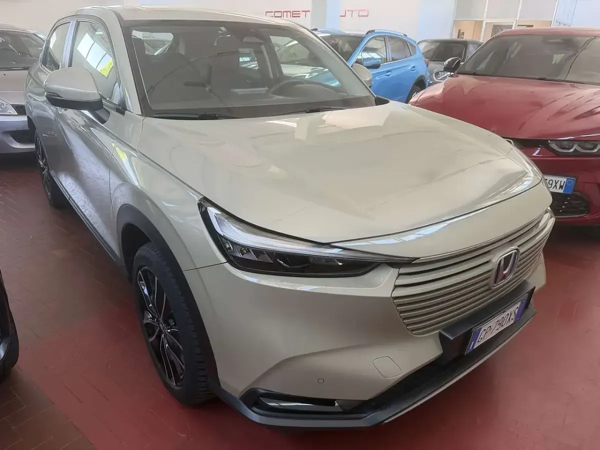 Usata Honda HR-V Elegance 107 CV (78 kW) 2023 Beige SUV