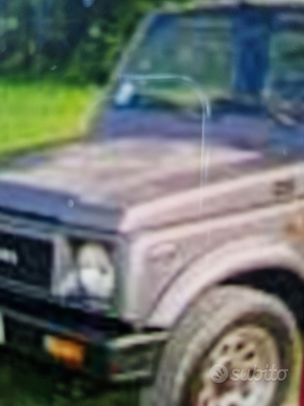 Usato 1990 Suzuki Samurai Benzin (3.800 €)