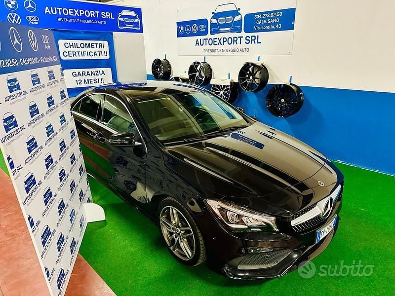 Usata Mercedes 200 Premium 135 CV (99 kW) 2018 Nero Berlina