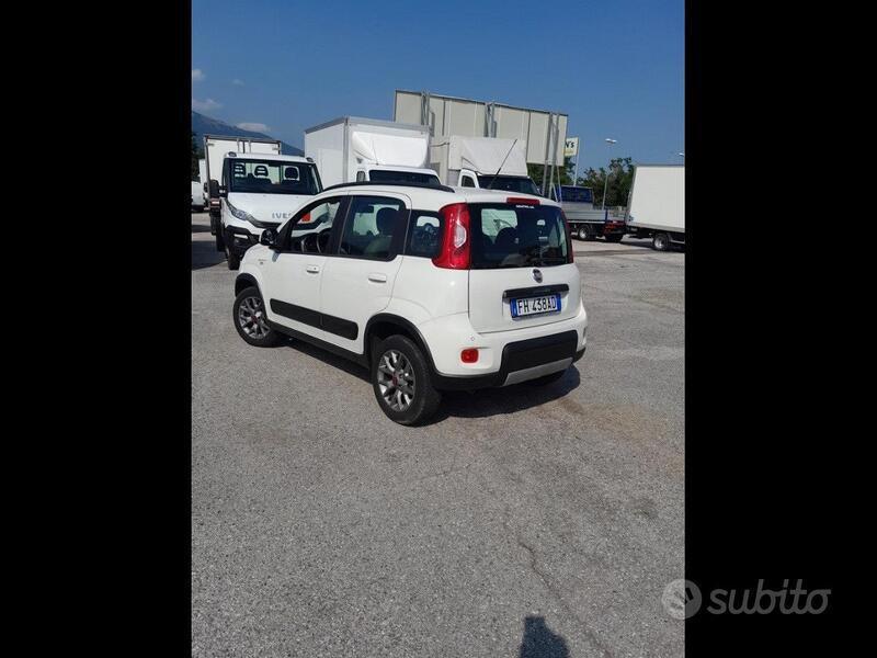 Usato 2016 Fiat Panda 4x4 Benzin (10.500 €)