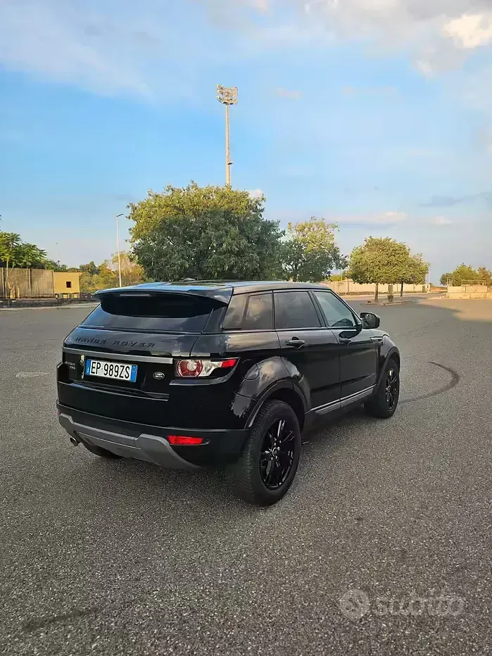 Usata Land Rover Range Rover evoque Prestige 150 CV (110 kW) 2014 Nero SUV