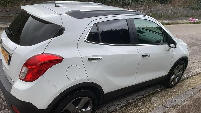 Usata Opel Mokka Cosmo 130 CV (95 kW) 2014 Bianco SUV