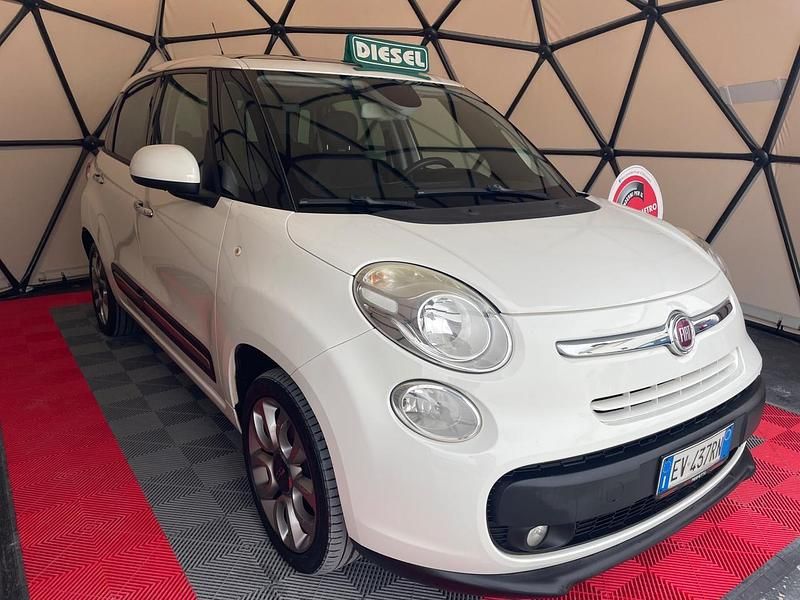 Usata Fiat 500L Lounge 85 CV (62 kW) 2014 Bianco Monovolume