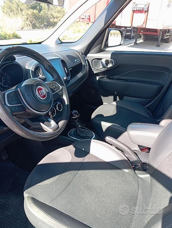 Usata Fiat 500L Cross 120 CV (88 kW) 2017 Blu Monovolume