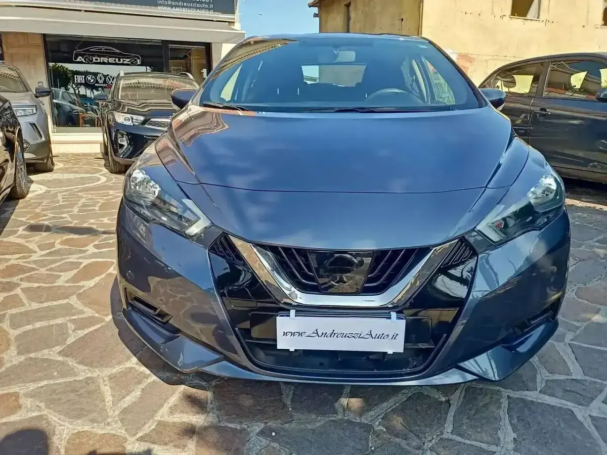 Usata Nissan Micra Acenta 92 CV (67 kW) 2022 Grigio Utilitaria