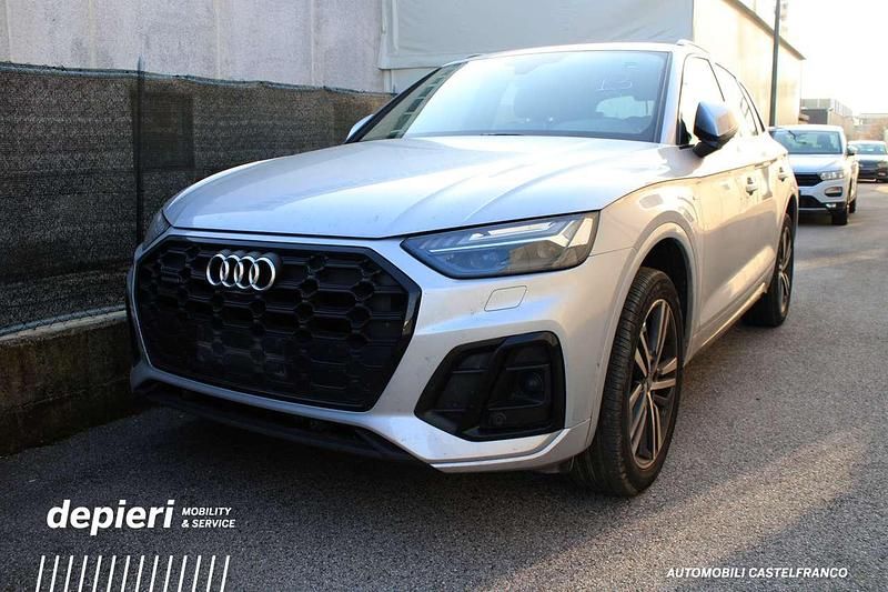 Usata Audi Q5 Ambiente 204 CV (150 kW) 2023 Argento SUV