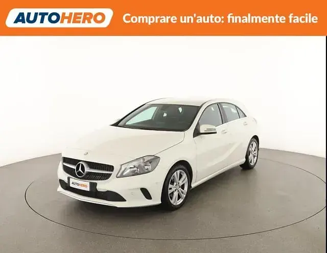 Usata Mercedes A180 Urban 110 CV (80 kW) 2017 Utilitaria