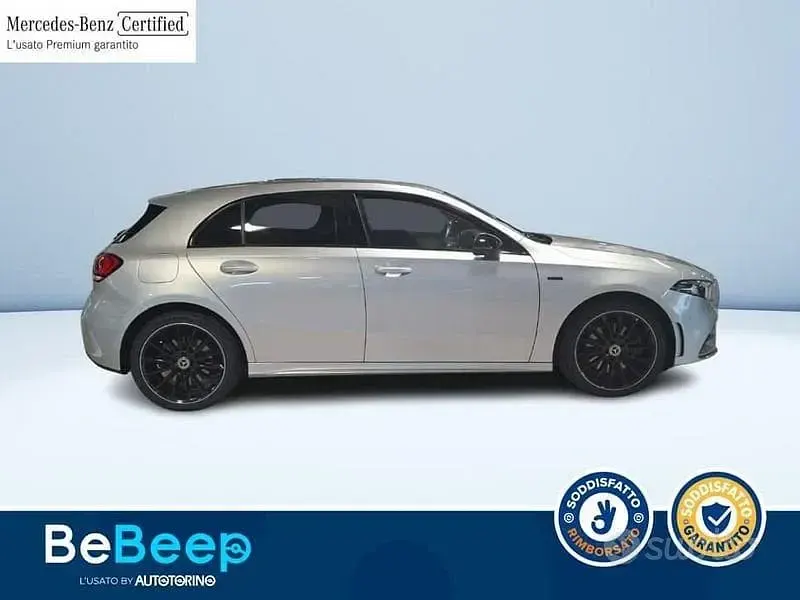 Usata Mercedes A250 Premium 217 CV (159 kW) 2021 Grigio Berlina