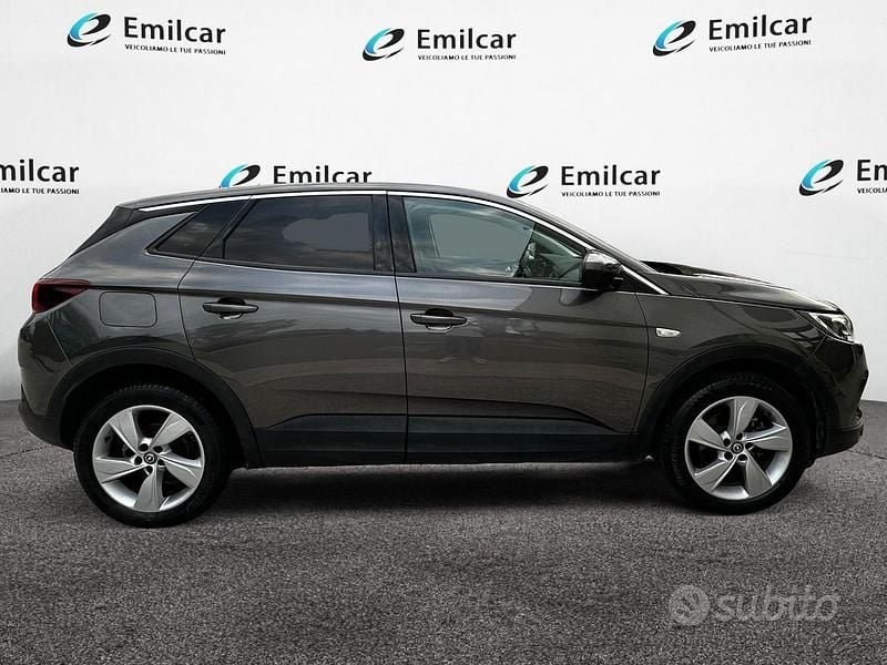 Usata Opel Grandland X Ultimate 131 CV (96 kW) 2019 Grigio scuro SUV