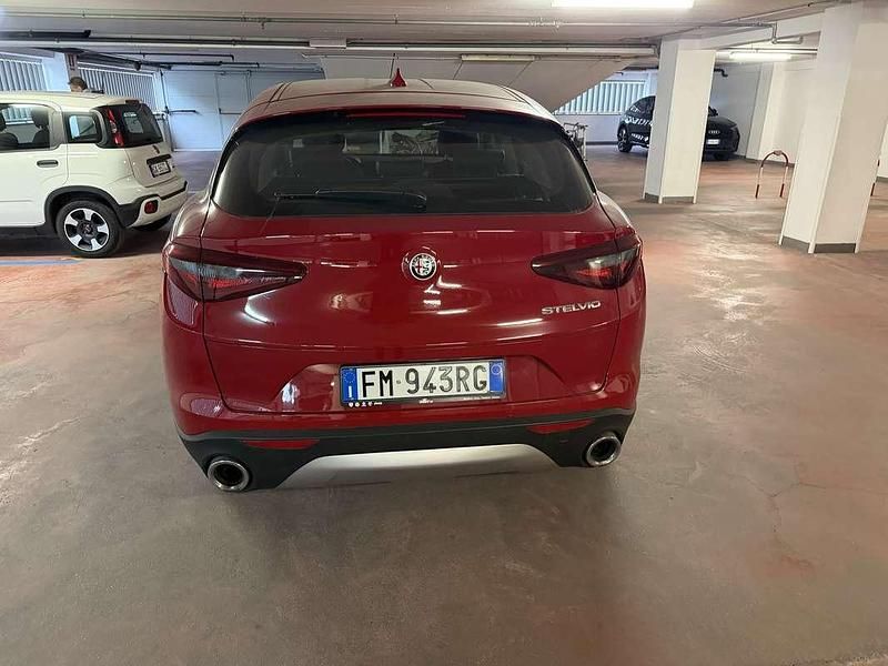 Usata Alfa Romeo Stelvio Business 179 CV (131 kW) 2018 SUV