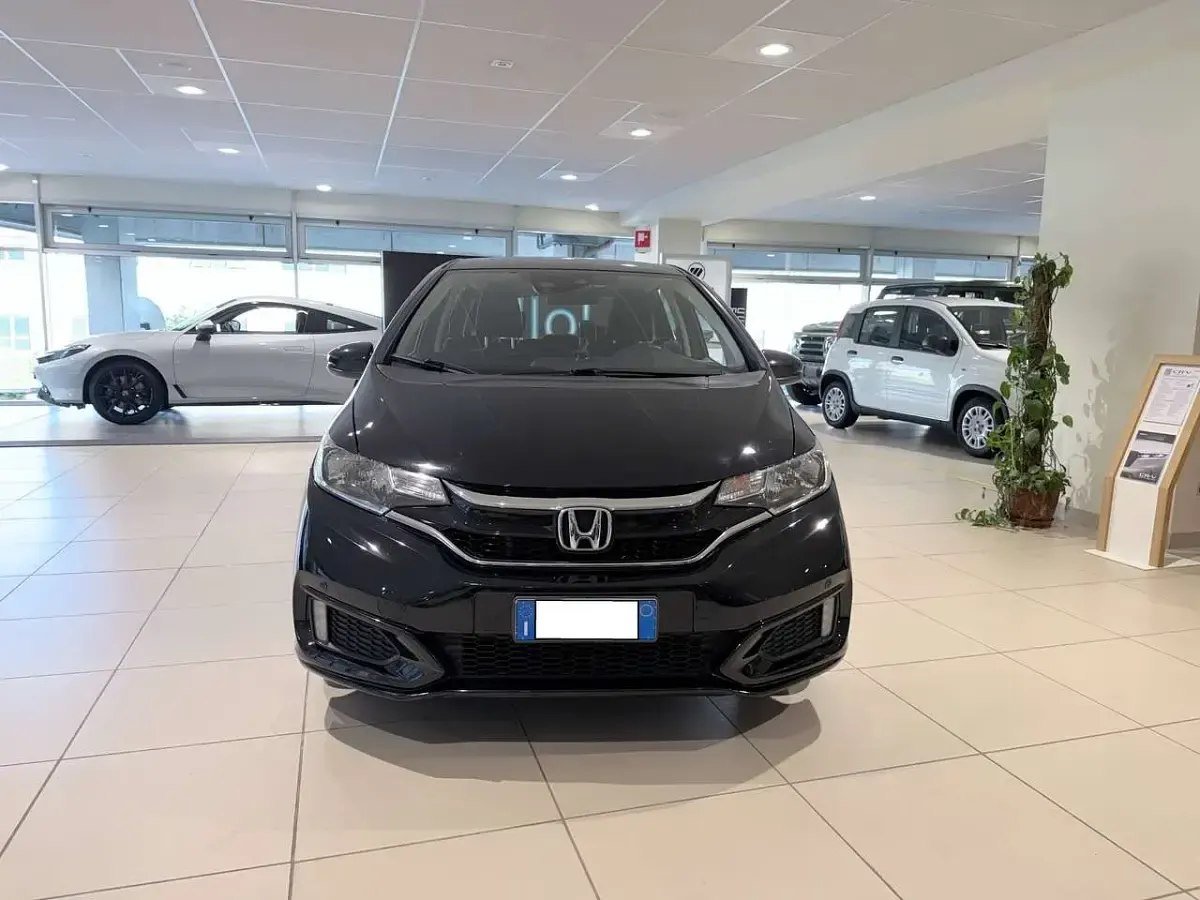 Usata Honda Jazz Comfort 102 CV (75 kW) 2019 Nero Utilitaria