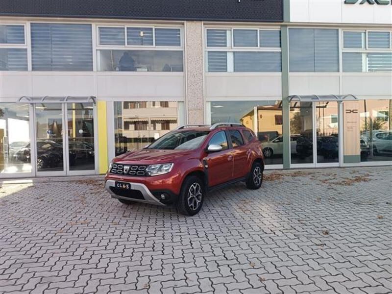 Usata Dacia Duster Prestige 101 CV (74 kW) 2020 Rosso SUV