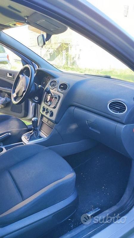 Usata Ford Focus 90 CV (66 kW) 2009 Berlina