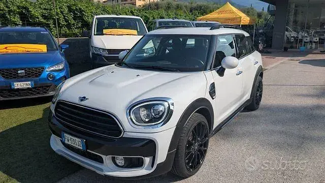 Usata Mini One D Countryman 116 CV (85 kW) 2019 Bianco SUV
