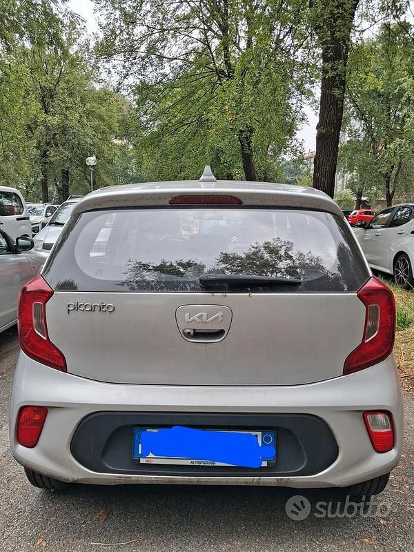 Usata Kia Picanto 67 CV (49 kW) 2022 Grigio Utilitaria