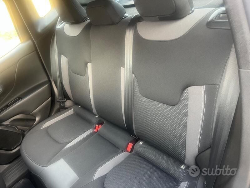 Usata Jeep Renegade 130 CV (95 kW) 2023 SUV