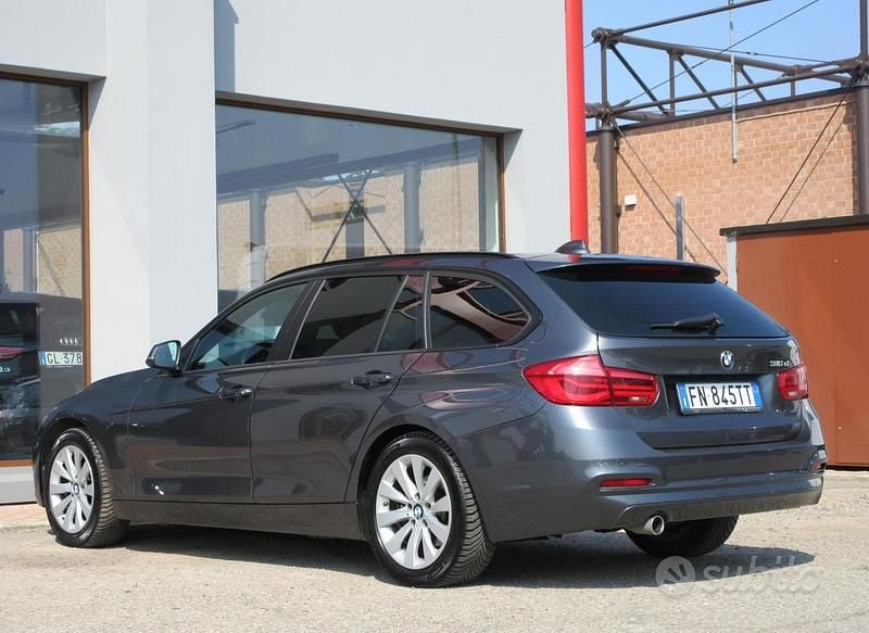 Usata BMW 316 Advantage 116 CV (85 kW) 2018 Grigio Station wagon
