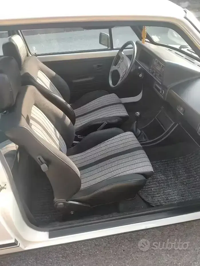 Usata VW Golf I GTD 70 CV (51 kW) 1982 Bianco Utilitaria