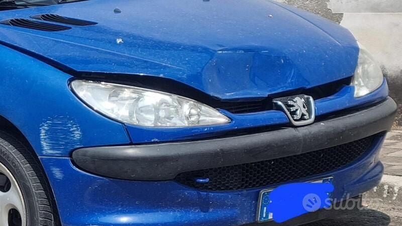 Usata Peugeot 206 60 CV (44 kW) 2005 Blu Berlina