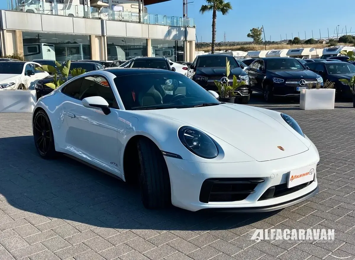 Usata Porsche 911 Carrera GTS 480 CV (353 kW) 2022 Bianco Coupé
