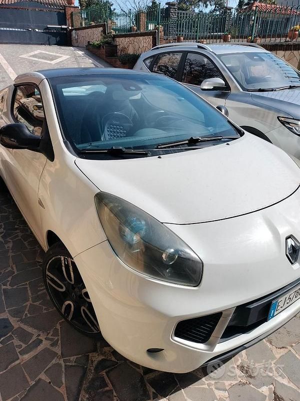Usata Renault Wind 100 CV (73 kW) 2011 Bianco Cabrio
